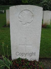 Etaples Military Cemetery - Tremblay, Joseph